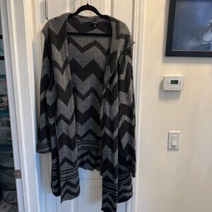 Torrid Chevron Gray and Black Cardigan